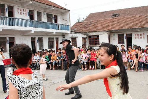 回首中学时光 村里闲言碎语与电大生活的交织记忆